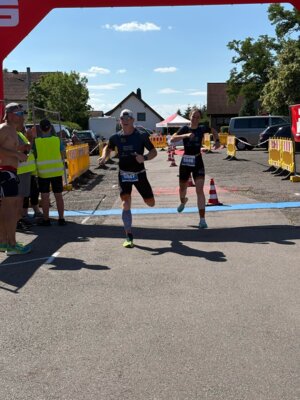 Foto des Albums: TNT 2025 - Sport