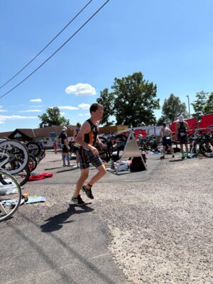 Foto des Albums: TNT 2025 - Sport