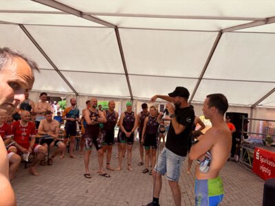 Foto des Albums: TNT 2025 - Sport