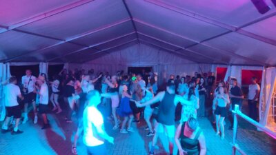 Foto des Albums: TNT 2025 - Sport