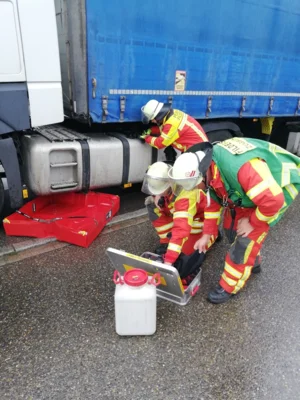 Foto des Albums: EInsatz_Gefahrgut_Karlstraße
