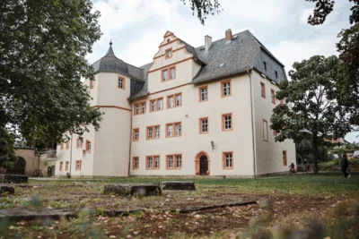 Erfahrungsaustausch im Schloss Kromsdorf  (Bild vergr&ouml;&szlig;ern)