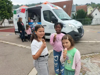 Foto des Albums: Eiswagen 2025