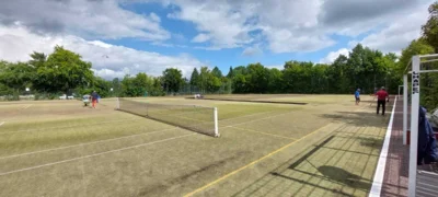Foto des Albums: Tennis Aufbau des Platzes 2025