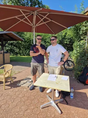 Fotoalbum Erstes Sonntags-Tennisturnier ein voller Erfolg