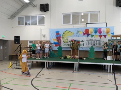 Foto des Albums: Ein neues Schuljahr beginnt