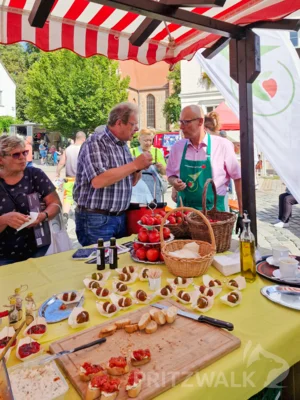 Foto des Albums: PriMa-Treff Tomatenmarkt mit Bruscetta und Grilltomaten