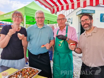 Foto des Albums: PriMa-Treff Tomatenmarkt mit Bruscetta und Grilltomaten
