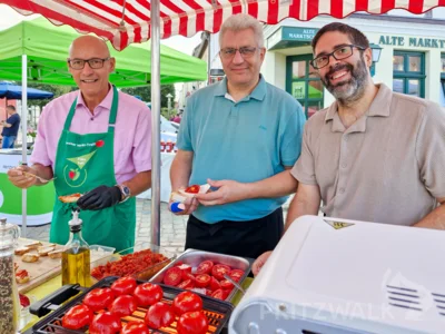 Foto des Albums: PriMa-Treff Tomatenmarkt mit Bruscetta und Grilltomaten
