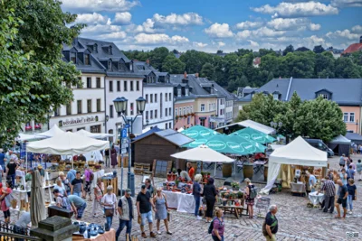 Foto des Albums: Auerbacher Töpfermarkt 2025
