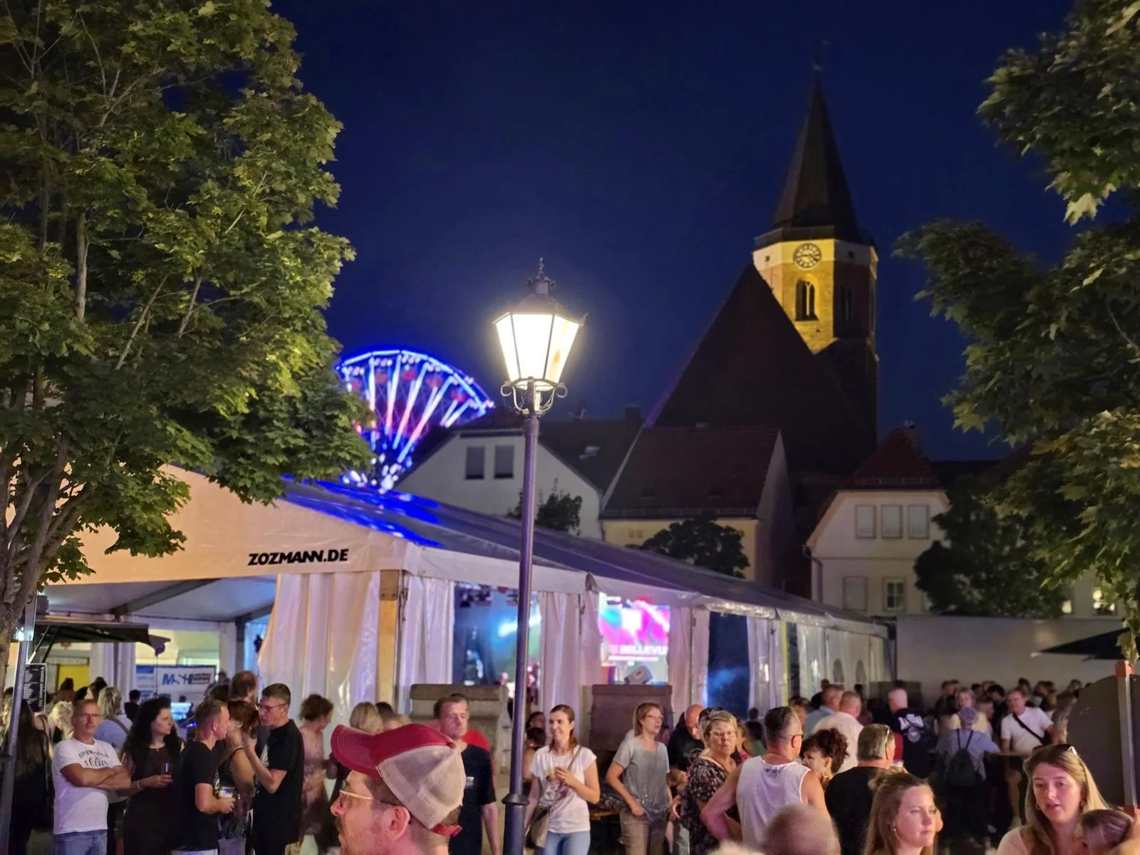 Bild: Impressionen vom Calauer Stadtfest. Foto: Matthias Nerenz