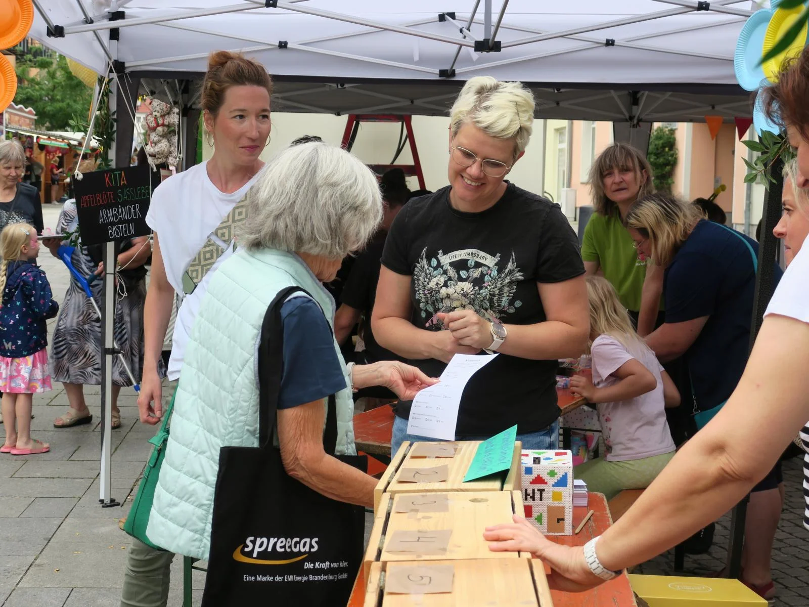 Bild: Impressionen vom Calauer Stadtfest. Foto: Jan Hornhauer