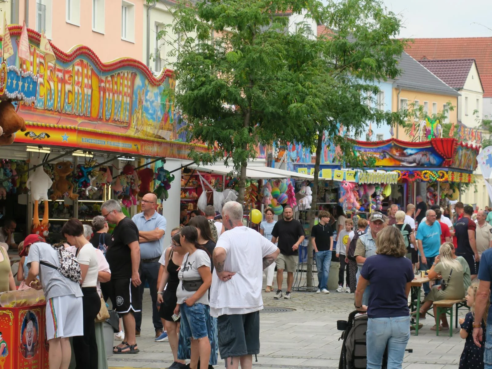 Bild: Impressionen vom Calauer Stadtfest. Foto: Jan Hornhauer