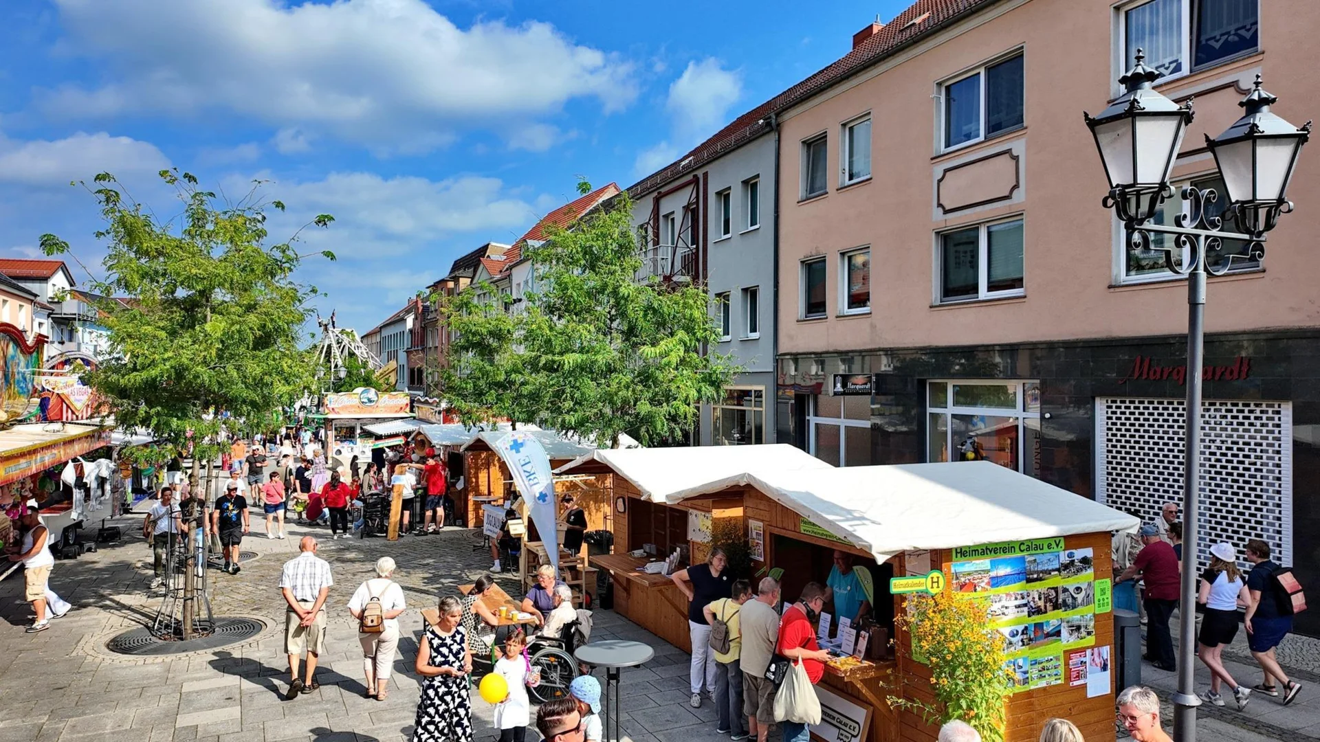 Bild: Impressionen vom Calauer Stadtfest. Foto: Matthias Nerenz