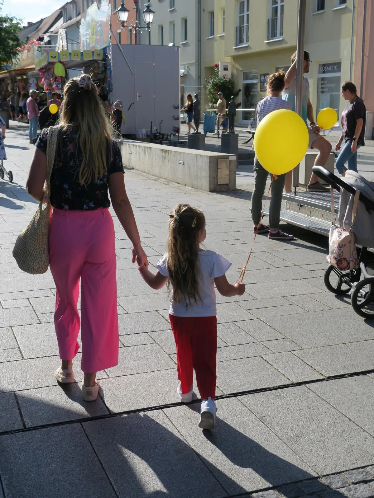 Bild: Impressionen vom Calauer Stadtfest. Foto: Jan Hornhauer