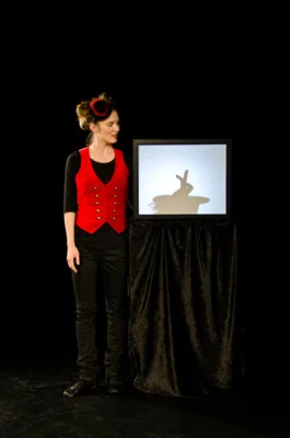 Carola K&auml;rcher  (Bild vergr&ouml;&szlig;ern)