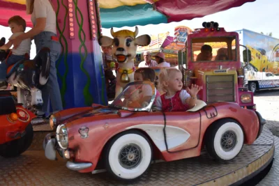 Foto des Albums: Stimmungsvolle Volksfesttage in Bildern