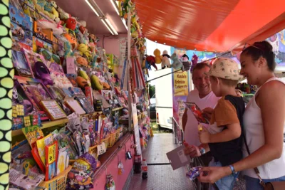 Foto des Albums: Stimmungsvolle Volksfesttage in Bildern