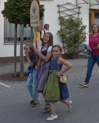 Foto des Albums: Stimmungsvolle Volksfesttage in Bildern