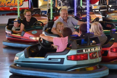 Foto des Albums: Stimmungsvolle Volksfesttage in Bildern