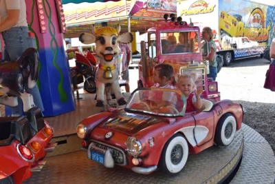 Foto des Albums: Stimmungsvolle Volksfesttage in Bildern