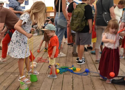 Foto des Albums: Stimmungsvolle Volksfesttage in Bildern