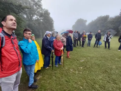 Gedenkfeier auf dem Ostlandkreuz  (Bild vergr&ouml;&szlig;ern)