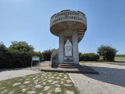 Foto des Albums: Südmährertreffen Unterretzbach