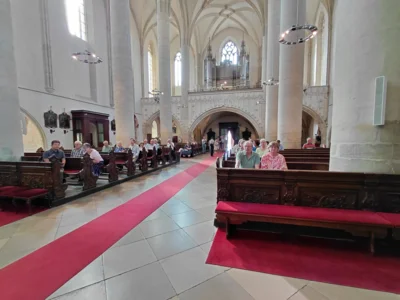 Deutscher Gottesdienst in der St. Niklaskirche in Znaim  (Bild vergr&ouml;&szlig;ern)