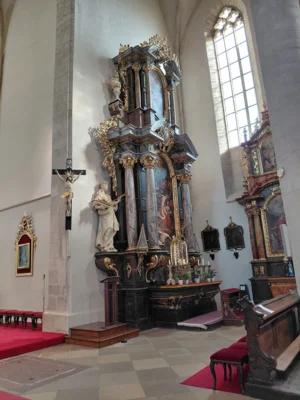 Deutscher Gottesdienst in der St. Niklaskirche in Znaim  (Bild vergr&ouml;&szlig;ern)