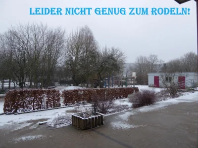 Leider nicht genug zum rodeln  (Bild vergr&ouml;&szlig;ern)