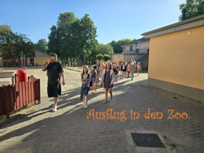 Ausflug in den Zoo  (Bild vergr&ouml;&szlig;ern)