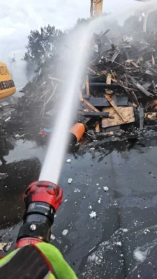 Foto: FF HS LE Karken-Kempen  (Bild vergr&ouml;&szlig;ern)