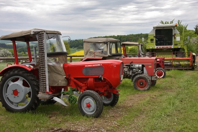 Bild: 13 traktor 800 5773