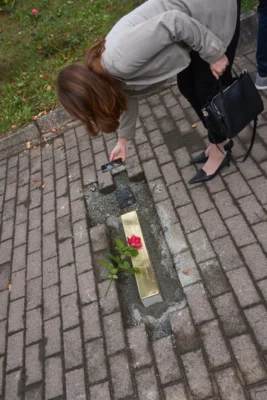 Foto des Albums: Eine Schwelle der Erinnerung für über 12.000 Menschen. 20. September 2024