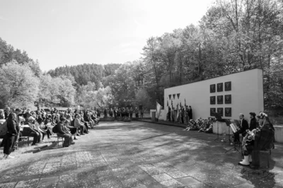 Foto des Albums: Gedenken – ist Erinnerung und Hoffnung, Mai 2023