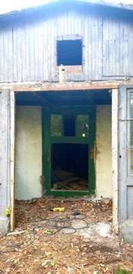Foto des Albums: Einmaliges Portal mit Zeitgeschichte