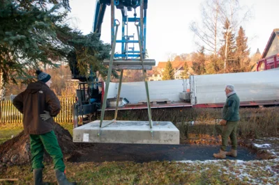 Foto des Albums: Einmaliges Portal mit Zeitgeschichte