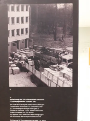 Foto des Albums: Im Archiv des ITS