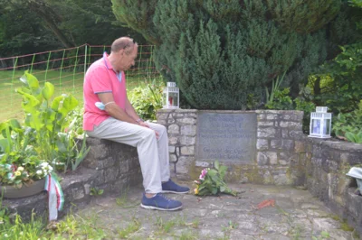 Foto des Albums: Großvater und Enkel