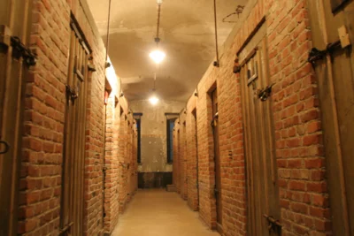 Foto des Albums: Besuch von Vereinsmitgliedern in Belgien und Besuch im ehemaligen KZ Fort Breendonk