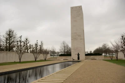 Foto des Albums: Teilnahme an Gedenkveranstaltung zum Kriegsende in Margraten, Holland