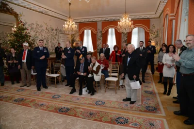 Foto des Albums: Einladung und Teilnahme an einem Essen in der US Botschaft in Brüssel