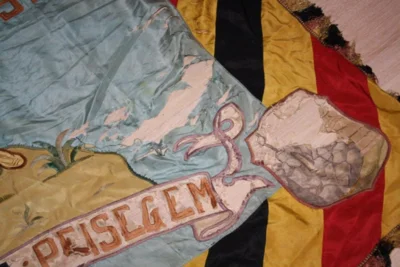 Foto des Albums: Restaurierung historischer Fahnen als Hilfe und Unterstützung befreundeter Vereine