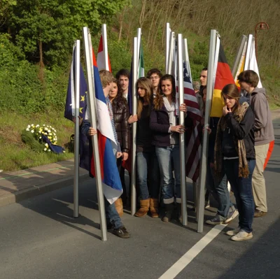 Foto des Albums: Organisation Internationales Jugendlager mit Teilnehmern aus 4 Nationen, Langenorla
