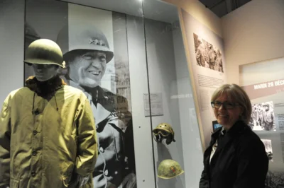 Foto des Albums: Treffen mit Helen Patton, Enkeltochter von General Patton, Besprechung zur Teilnahme Gedenkfeierlichkeiten in Kahla und Umgebung