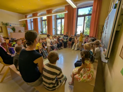 Foto des Albums: Mit „Poldi“ den Schulweg meistern