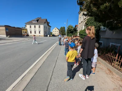 Foto des Albums: Mit „Poldi“ den Schulweg meistern