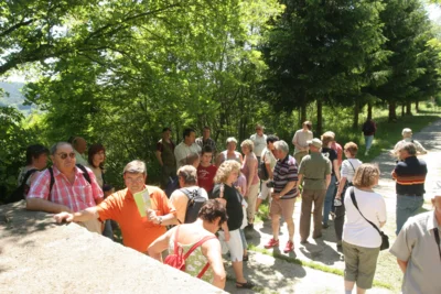 Foto des Albums: Führung, Juni