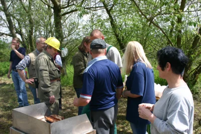 Foto des Albums: Vorbereitung Gedenkfeier Walpersberg 2004